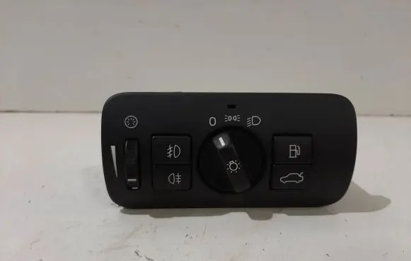 Volvo XC60 Light switch 30739414 04066322