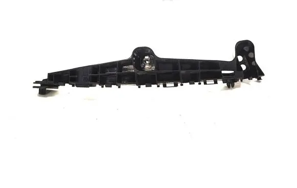 Front bumper mounting bracket