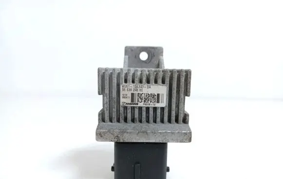 Citroen Berlingo Glow plug pre-heat relay 9663824880