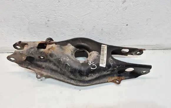 Mercedes-Benz C W204 Rear upper control arm/wishbone 2043502908