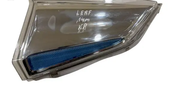 Nissan Leaf I (ZE0) Front indicator light 261853NL0A L90030068