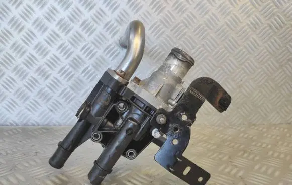Opel Astra J Thermostat/thermostat housing 55575062