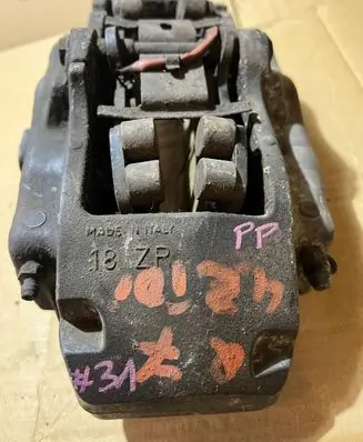 Audi Q7 4L Front brake caliper