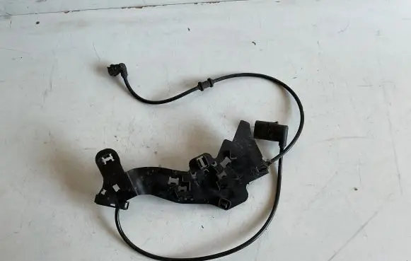 Mercedes-Benz C AMG W205 ABS rear brake sensor A2055460446