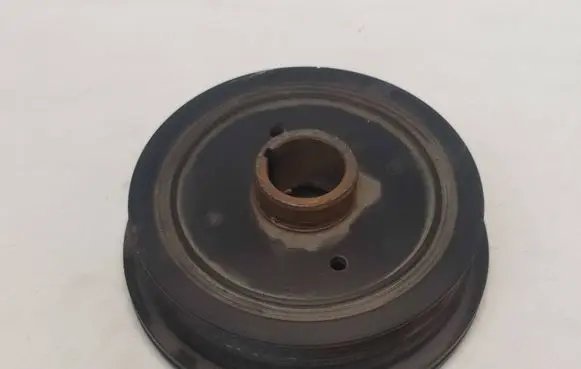 Lexus LS 460 - 600H Crankshaft pulley 1347038010
