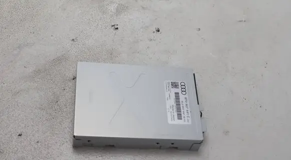 Audi A5 8T 8F Camera control unit module 8T0907441C