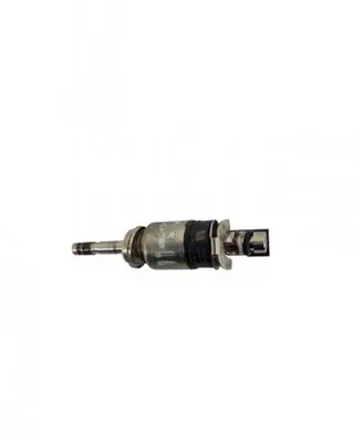 Volkswagen Golf VII Fuel injector 04E906036AD