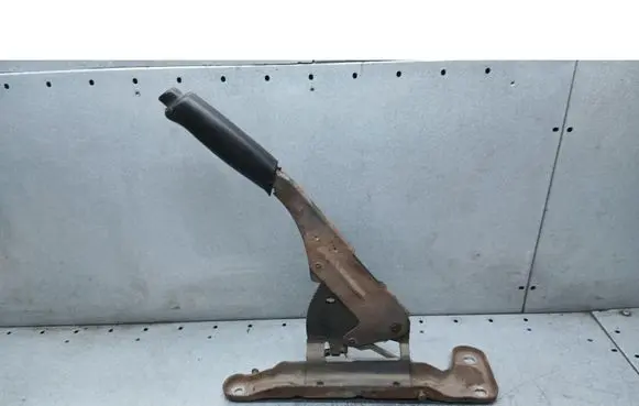 Volkswagen Transporter - Caravelle T4 Hand brake release handle 7D1711301