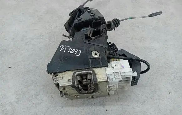 Mercedes-Benz B W245 Rear door lock 1697302235Q14