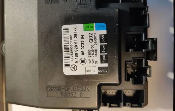 Mercedes-Benz B W245 Door control unit/module A1698209126