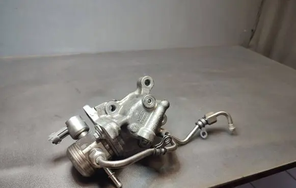 Ford S-MAX Fuel injection high pressure pump 0261520101 AG9E9D376AA 2002398716