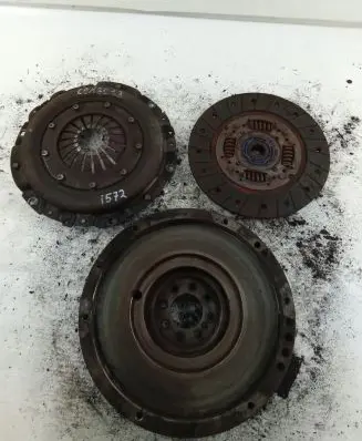 Opel Combo D Clutch set kit 55226971