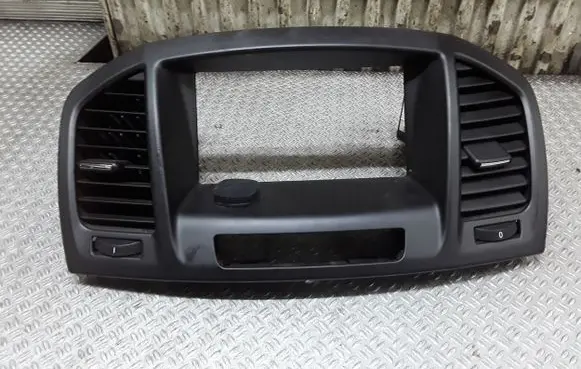 Opel Insignia A Dash center air vent grill 13282235 13282237