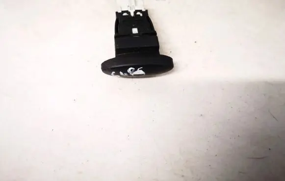 Other switches/knobs/shifts