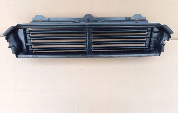Volvo S60 Intercooler air guide/duct channel 32296802
