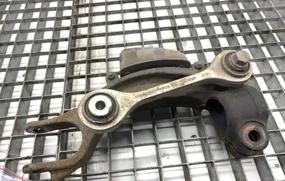 Audi A8 S8 D4 4H Front control arm 8R0413C