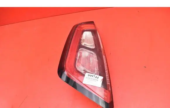 Rear/tail lights