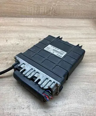 Audi A4 S4 B5 8D Engine control unit/module ECU 028906021CD 0281001289