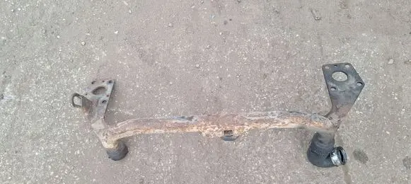 Volkswagen PASSAT B5.5 Intercooler pipe mounting bracket 