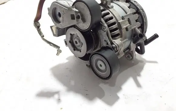 Cupra Formentor Generator/alternator 05E903019H
