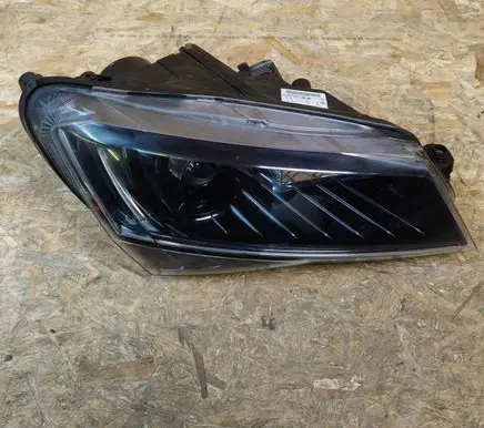 Skoda Superb B8 (3V) Headlight/headlamp 3V1941016A
