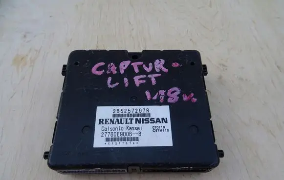 Renault Captur Air conditioner control unit module 285257297R