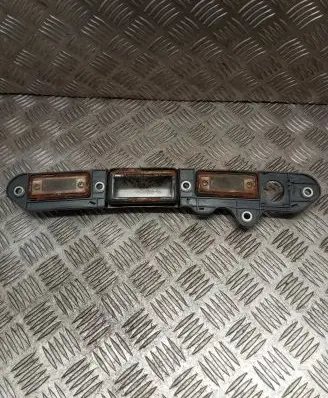 Volkswagen PASSAT B6 Trunk door license plate light bar 