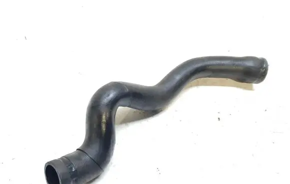 Mercedes-Benz E W210 Engine coolant pipe/hose