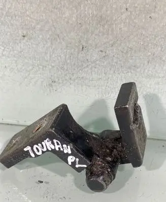Volkswagen Touran I Front door upper hinge