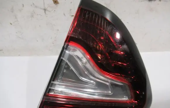 Renault Captur Tailgate rear/tail lights 265508073R