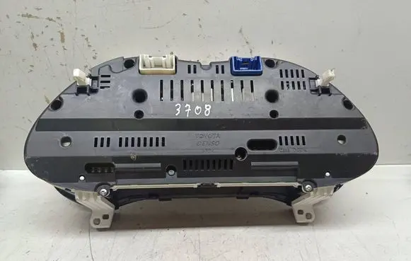 Toyota Avensis T250 Speedometer (instrument cluster) 83800-05630-J