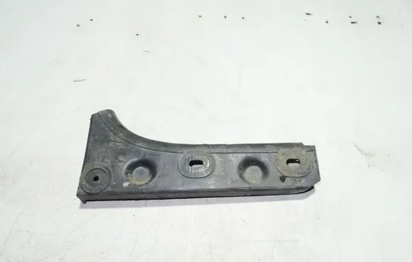 Audi A6 S6 C5 4B Front bumper mounting bracket 4B0807284B