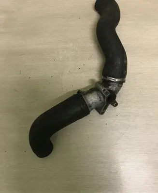 Volvo V70 Intercooler hose/pipe 08631538