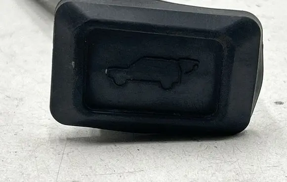 Lexus RX 300 Tailgate/trunk/boot open switch 15A718