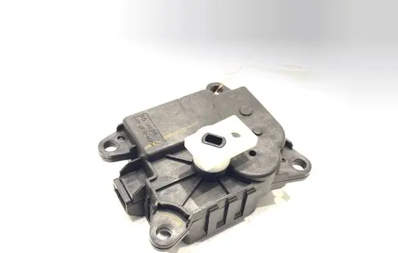 Nissan Qashqai J12 Air flap motor/actuator 