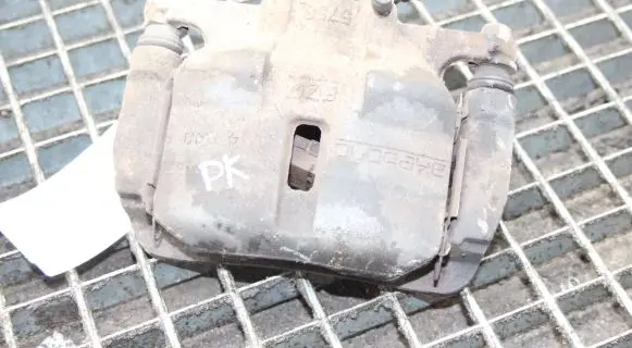 Nissan Qashqai Front brake caliper