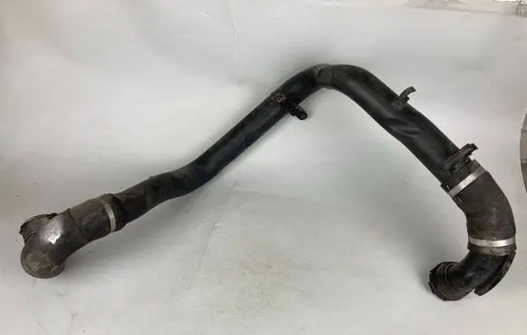 Mini Cooper Countryman R60 Intercooler hose/pipe 8512206