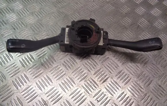 Skoda Fabia Mk1 (6Y) Headlight wiper switch 