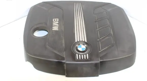 BMW 5 F10 F11 Engine cover (trim) 7802847 11252010 03104105