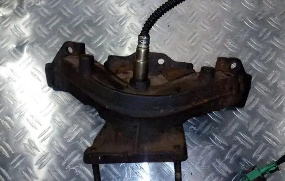 Citroen C3 Exhaust manifold