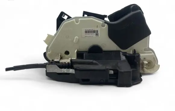 Volkswagen Sharan Coupe door lock (next to the handle) 5K1837015D