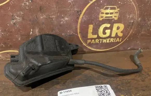 Citroen C5 Vacuum air tank 