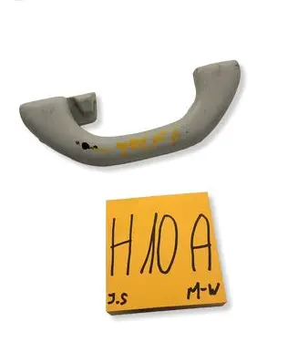 Volkswagen Golf IV A set of handles for the ceiling 84654431
