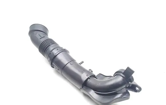Opel Mokka B Air intake hose/pipe 9833016780