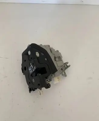 Audi A6 S6 C7 4G Front door lock 8J2837015C