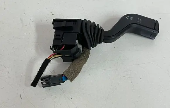 Opel Zafira A Indicator stalk 90560990