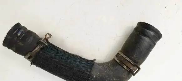 Toyota RAV 4 (XA30) Engine coolant pipe/hose