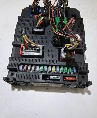 Peugeot 307 Comfort/convenience module 9659285380