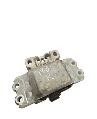 Volkswagen Golf VI Engine mount bracket 1K0199555 3318205