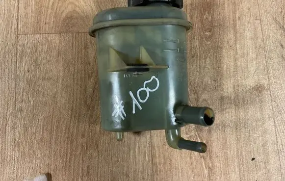 Ford Mondeo Mk III Power steering fluid tank/reservoir XS713R700